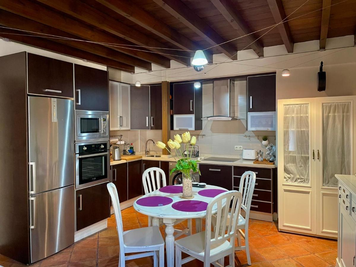 Sleep In Historic Puerta Elvira Apartman Granada Kültér fotó