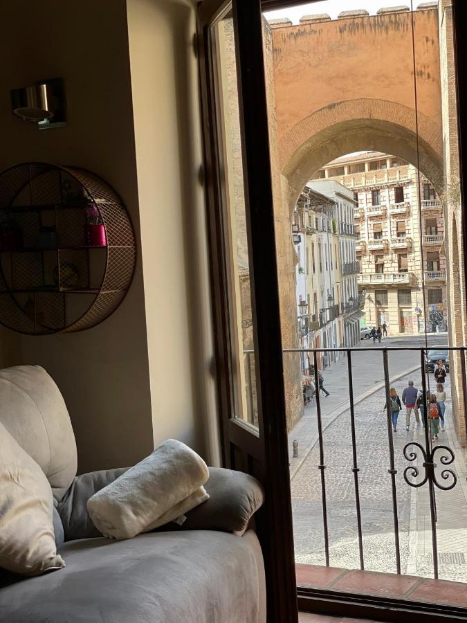 Sleep In Historic Puerta Elvira Apartman Granada Kültér fotó