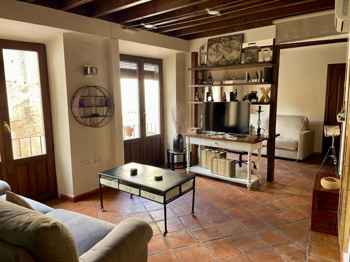 Sleep In Historic Puerta Elvira Apartman Granada Kültér fotó