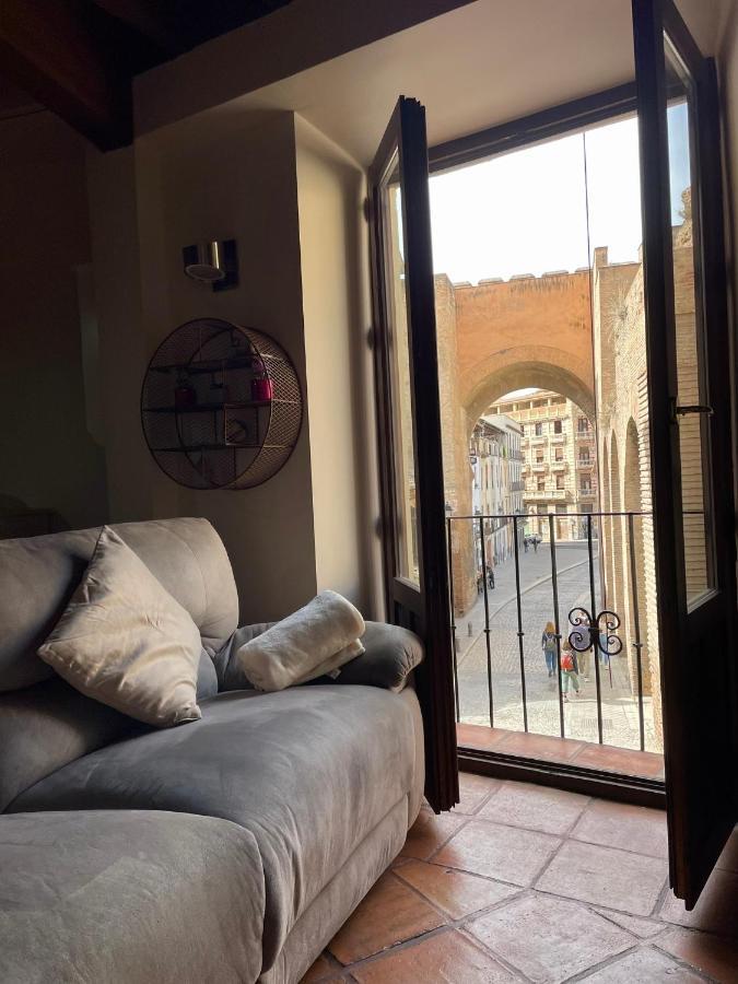 Sleep In Historic Puerta Elvira Apartman Granada Kültér fotó