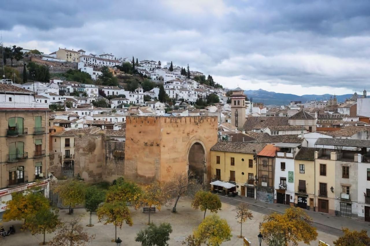 Sleep In Historic Puerta Elvira Apartman Granada Kültér fotó